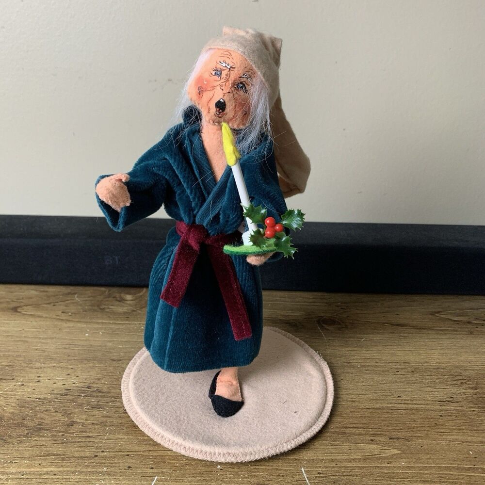 Annalee 1996 Dickens Christmas Carol Bedtime Scrooge HTF Vintage